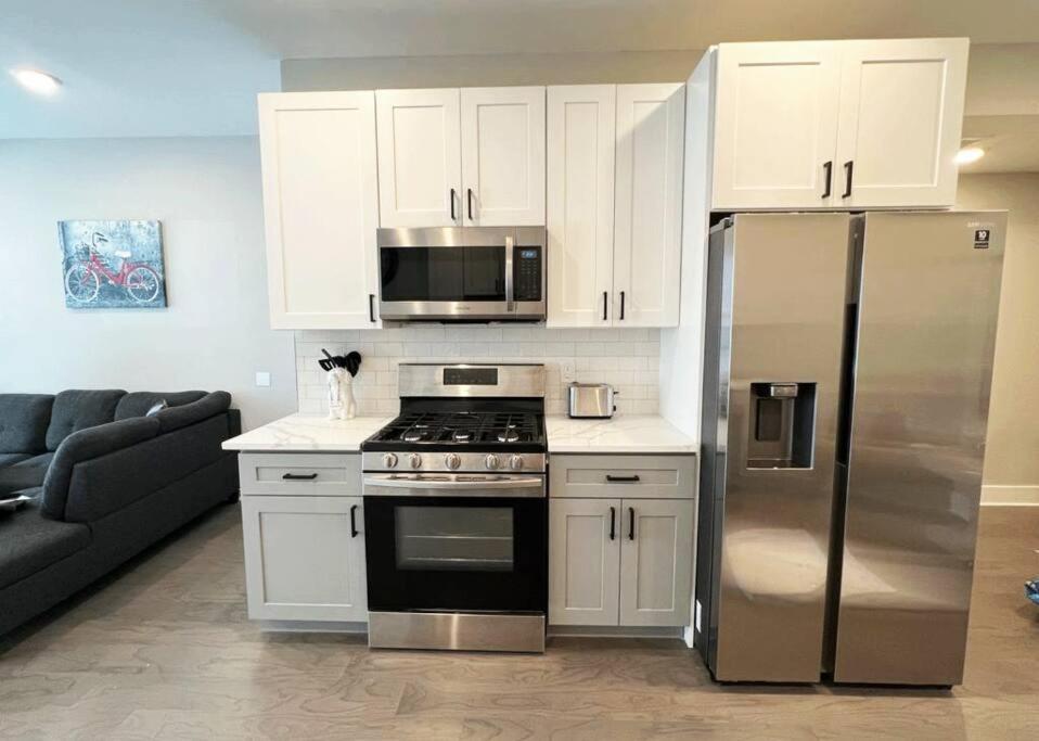 Modern 2Br 2Ba Apartment With Rooftop In Brewerytown Philadelphia Exterior photo